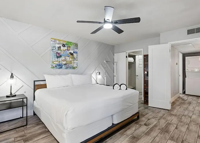 Apartment Modern King With Pool Only Minutes To Old Town 208 Scottsdale